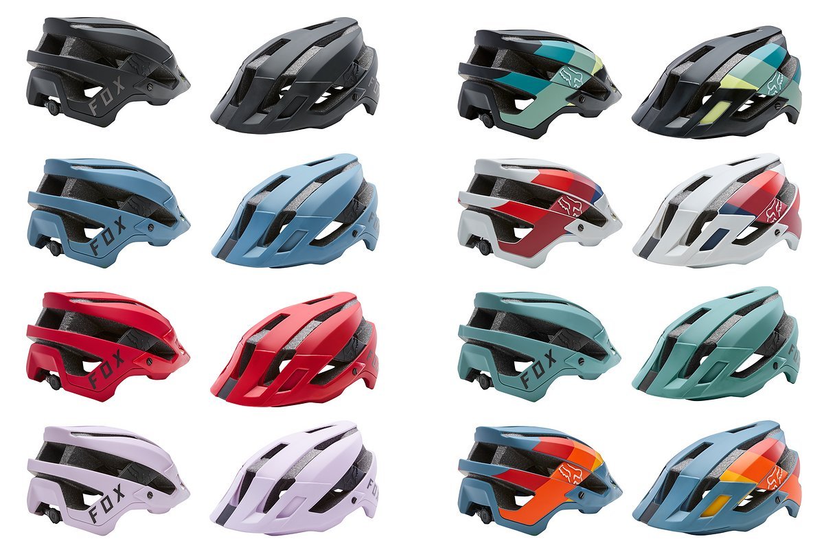 In insgesamt acht verschiedenen Farben bietet Fox die 95,00 € teure Standard-Version vom Helm Flux an. In insgesamt acht verschiedenen Farben bietet Fox die 95,00 € teure Standard-Version vom Helm Flux an.