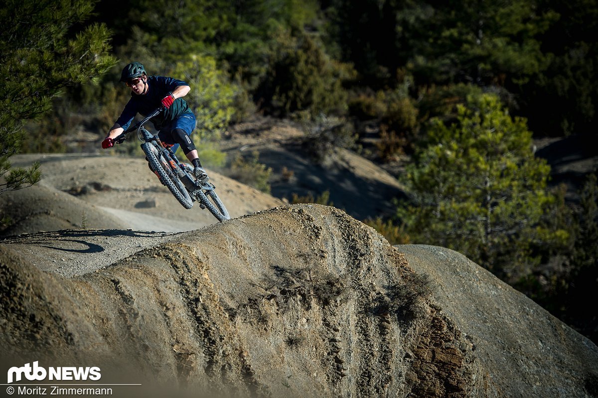 Die Platzangst-Kombi ist mit 110 € (UVP) die günstigste in unserem Vorgestellt-Spezial und richtet sich sowohl an Enduro- als auch Bikepark-Fahrer Die Platzangst-Kombi ist mit 110 € (UVP) die günstigste in unserem Vorgestellt-Spezial und richtet sich sowohl an Enduro- als auch Bikepark-Fahrer