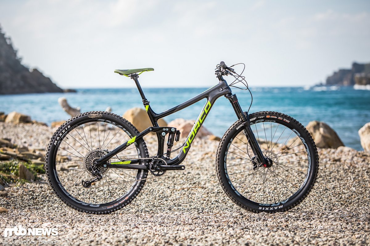 Das Norco Range Carbon 9 ist ein sehr gelungener 29er, der viel Spaß und Freude bereitet Das Norco Range Carbon 9 ist ein sehr gelungener 29er, der viel Spaß und Freude bereitet