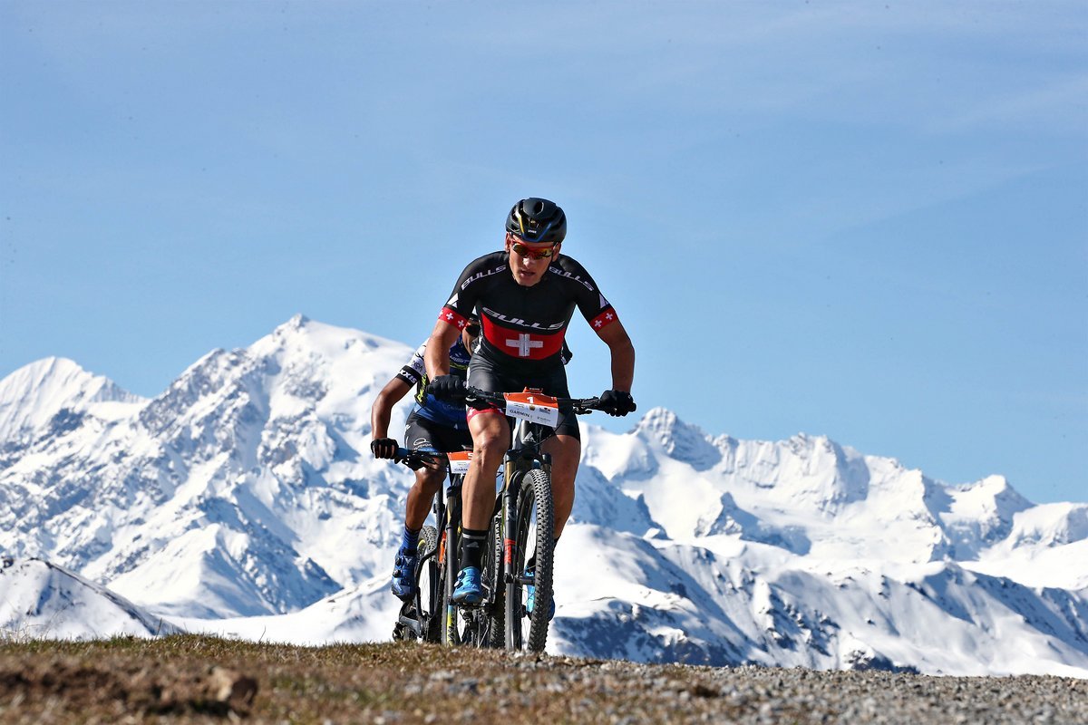 Urs Huber konnte den Ortler Bike Marathon für sich entscheiden. In einem packenden Sprintfinish war er der schnellste Fahrer Urs Huber konnte den Ortler Bike Marathon für sich entscheiden. In einem packenden Sprintfinish war er der schnellste Fahrer
