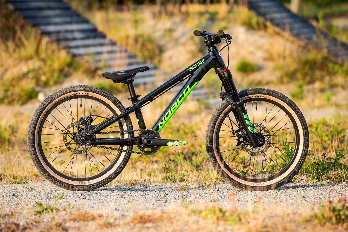 Das Norco Rampage Youth soll sich perfekt für den Dirt- und Park-Einsatz eignen Das Norco Rampage Youth soll sich perfekt für den Dirt- und Park-Einsatz eignen