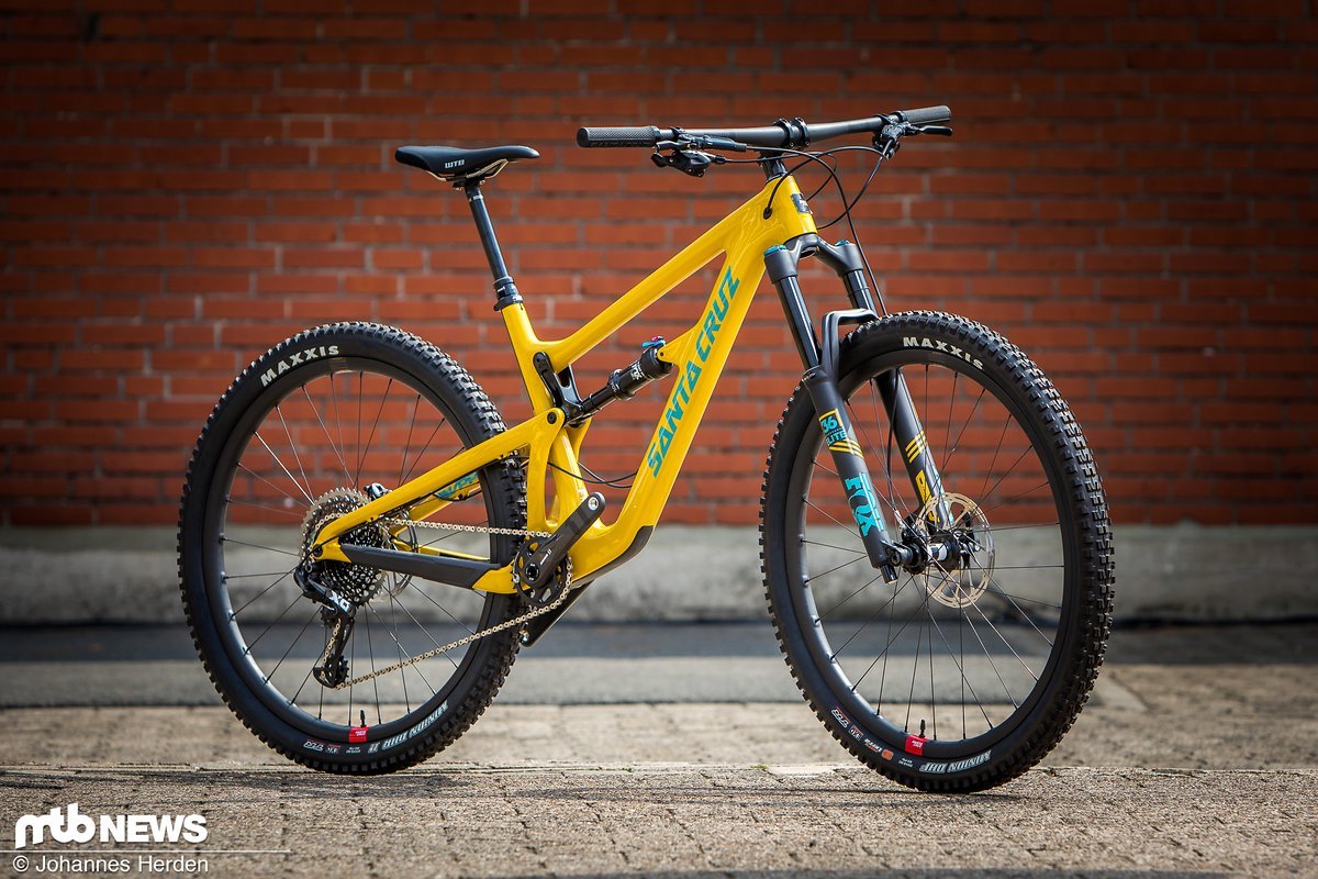 Santa Cruz Hightower 1 CC XX1 in der Farbe "Mustard and Slate Blue" Santa Cruz Hightower 1 CC XX1 in der Farbe "Mustard and Slate Blue"