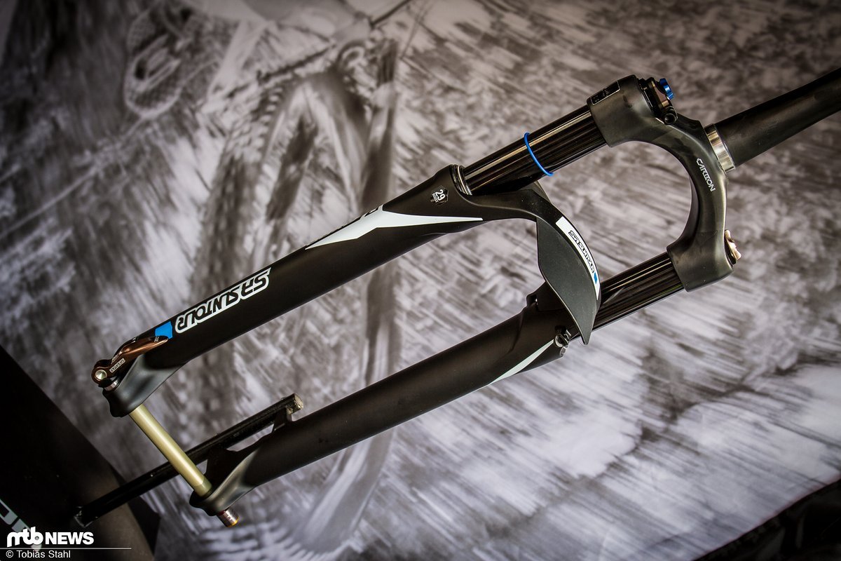 Die SR SUNTOUR AXON34 Werx richtet sich an schnelle Cross Country-Racer Die SR SUNTOUR AXON34 Werx richtet sich an schnelle Cross Country-Racer