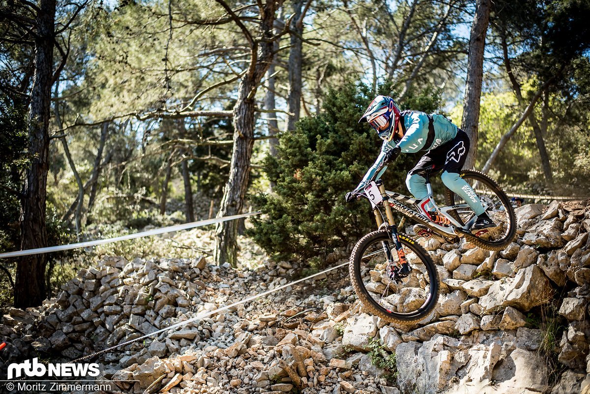 magazin_feature – MTB Specialized 2FO 1.0 Schuh im Test: Leuchtfarbenes