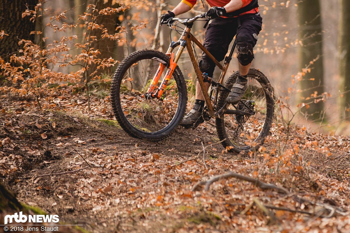 Besonders Rahmen mit moderner Geometrie und entsprechend kurzen Sitzrohren sind der ideale Partner für die Vecnum MoveLOC 2. Besonders Rahmen mit moderner Geometrie und entsprechend kurzen Sitzrohren sind der ideale Partner für die Vecnum MoveLOC 2.