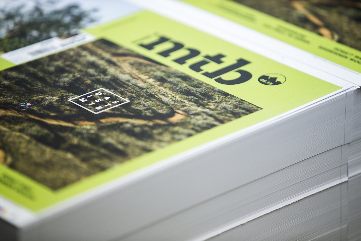 Der frisch gedruckte Umschlag des neuen world of mtb Magazins. Cleaner, hochwertiger und mehr Raum für das tolle Bild, in diesem Falle von Mattias Fredriksson. Der frisch gedruckte Umschlag des neuen world of mtb Magazins. Cleaner, hochwertiger und mehr Raum für das tolle Bild, in diesem Falle von Mattias Fredriksson.