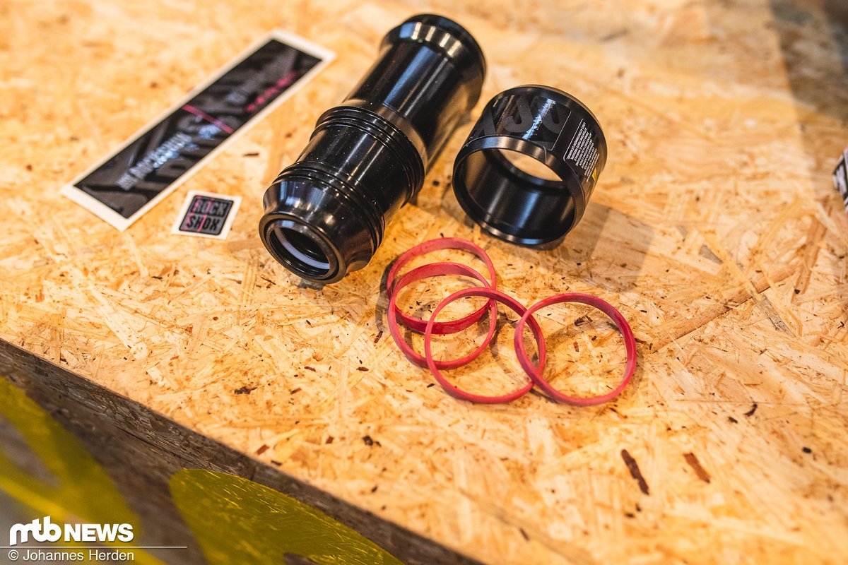 Die MegNeg-Luftkammer ist als Upgrade-Kit für alle RockShox-Deluxe- und Super Deluxe-Dämpfer erhältlich Die MegNeg-Luftkammer ist als Upgrade-Kit für alle RockShox-Deluxe- und Super Deluxe-Dämpfer erhältlich