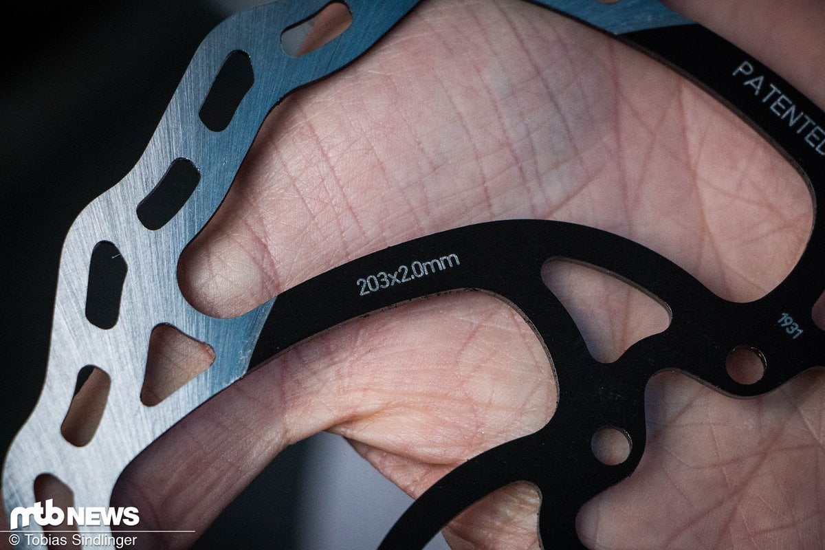 Speziell für die härteren Bedürfnisse für E-Bikes ausgerüstet bietet der spanische Hersteller Galfer Bremsscheiben mit einer Dicke von 2,0 Millimeter an Speziell für die härteren Bedürfnisse für E-Bikes ausgerüstet bietet der spanische Hersteller Galfer Bremsscheiben mit einer Dicke von 2,0 Millimeter an