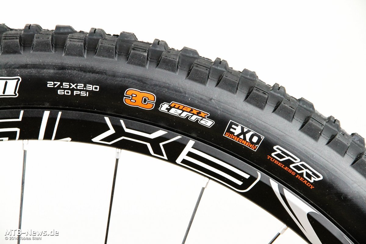 Bei der Gummimischung vertraut Maxxis im Enduro-Bereich auf die 3C MaxxTerra-Mischung Bei der Gummimischung vertraut Maxxis im Enduro-Bereich auf die 3C MaxxTerra-Mischung