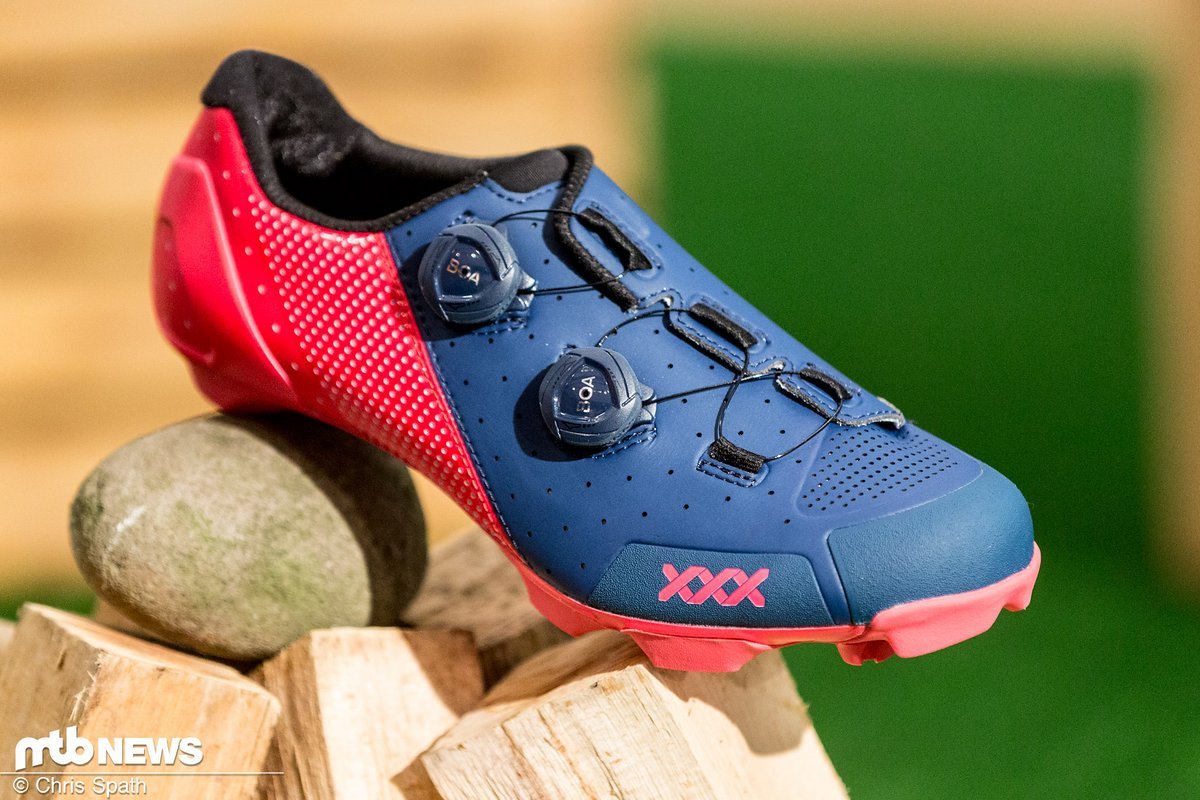 Neu ist auch der Bontrager XXX MTN für 329,99 € Neu ist auch der Bontrager XXX MTN für 329,99 €