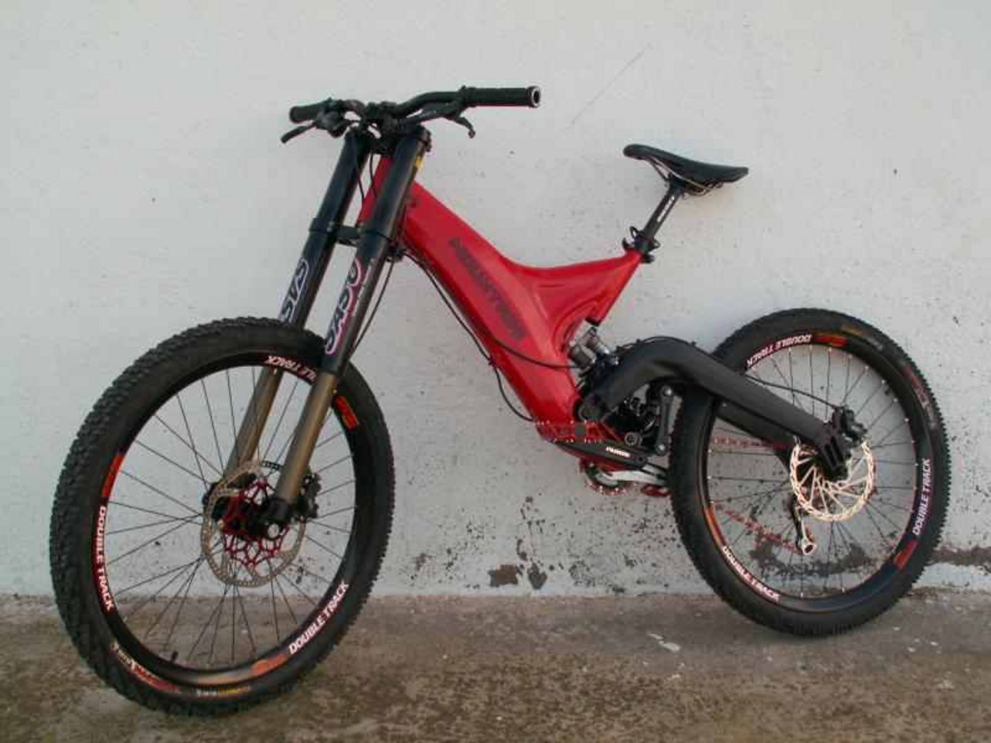 shockwave full suspension mountain bike