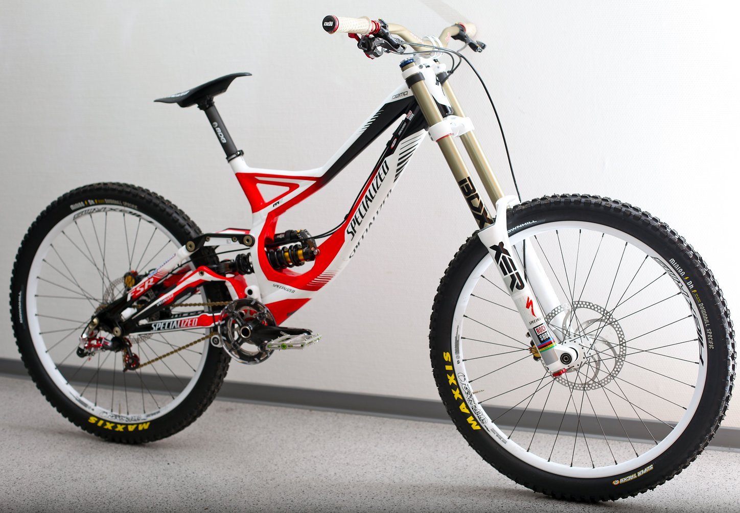 all city 650b