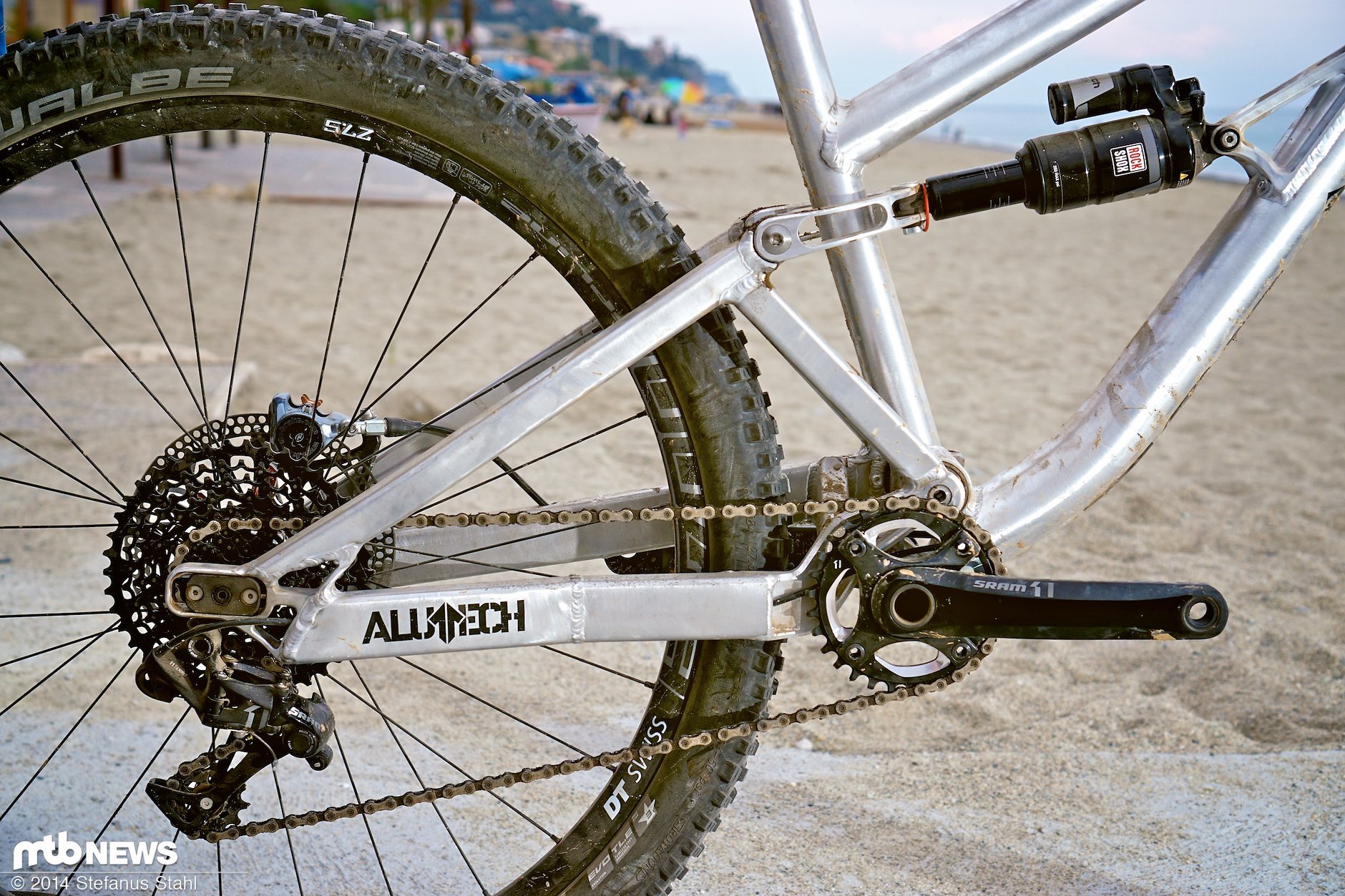 ICB2.0: 8 Testbikes im User-Test in Finale Ligure - MTB-News.de