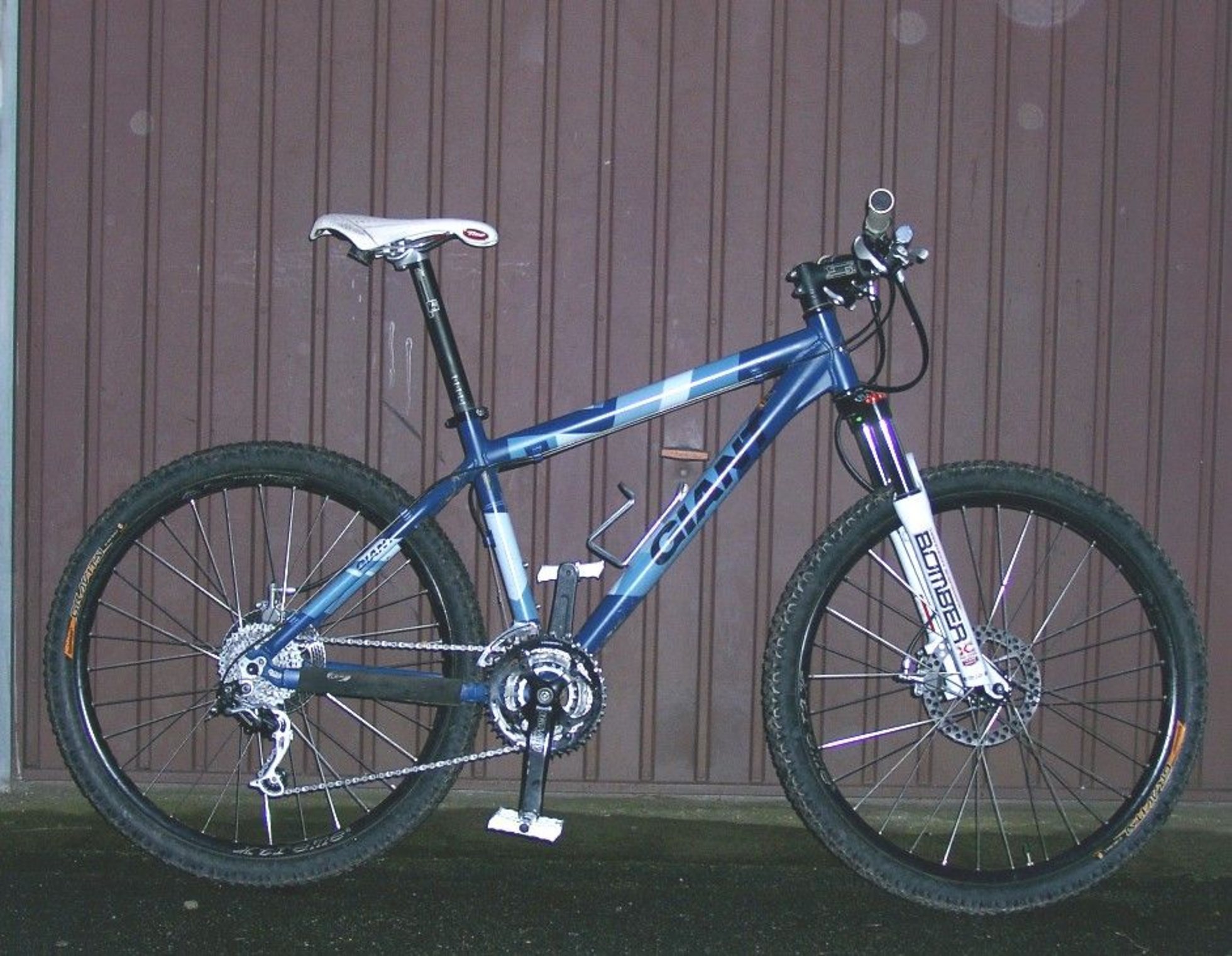 giant terrago 1990