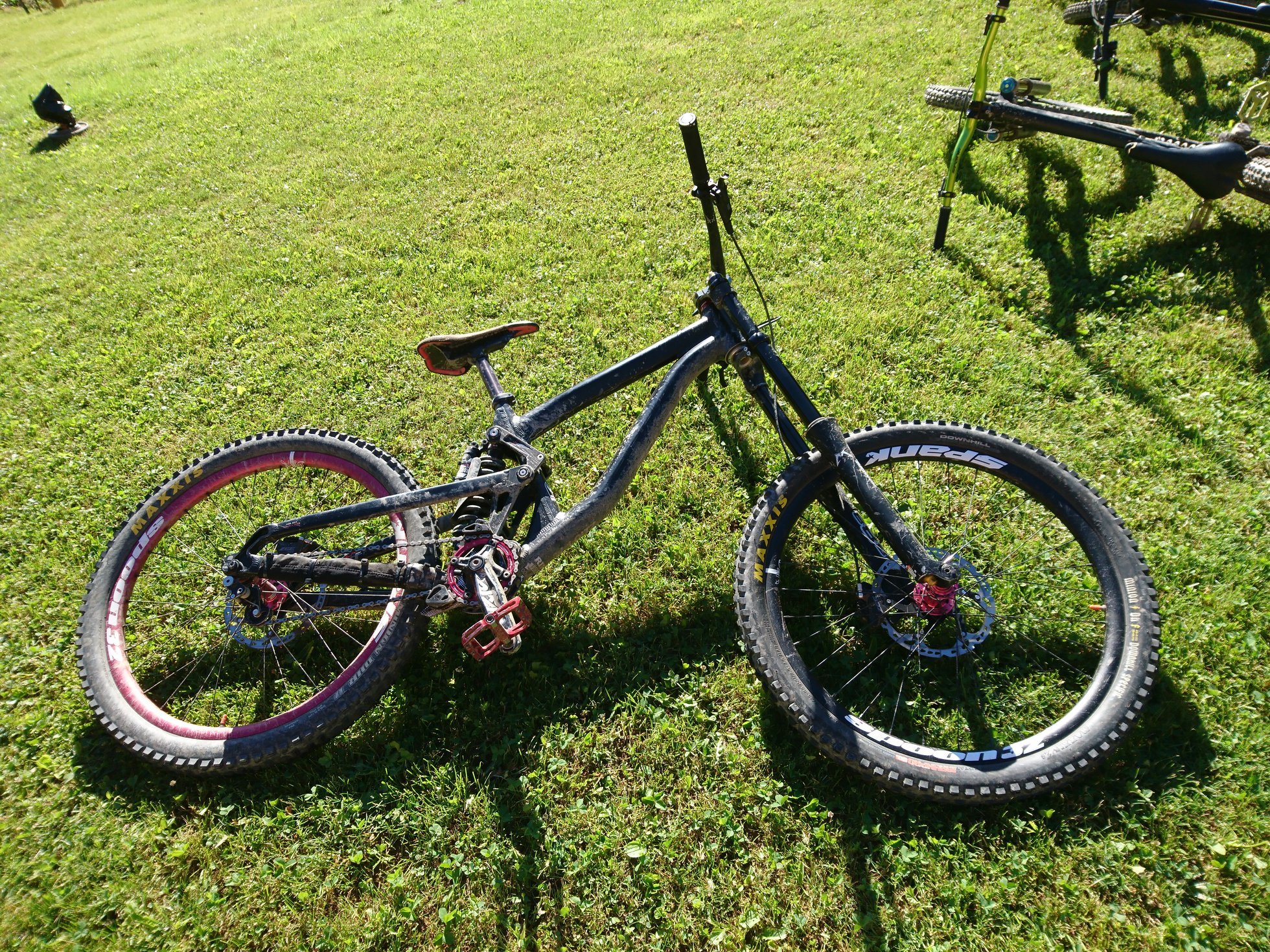 ideal strike mountain bike