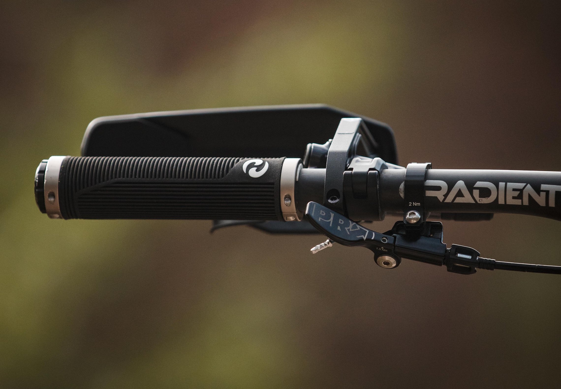 Sendhit Nock Handguards V2 Stabiler Fingerschutz für den Enduro
