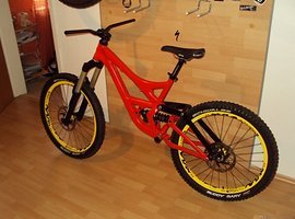 specialized demo 7.2