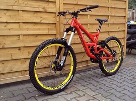 specialized demo 7.2