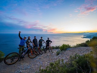 Das Cube Actionteam konzentriert sich 2024 erneut auf den Enduro World Cup. Das Cube Actionteam konzentriert sich 2024 erneut auf den Enduro World Cup.