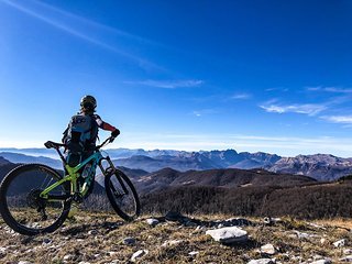 Der Ausblick ist phänomenal und es wächst die Gewissheit: Montenegro ist ein bergiges Land. Der Ausblick ist phänomenal und es wächst die Gewissheit: Montenegro ist ein bergiges Land.