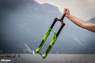 Cosmic Sports hatte in Riva die neue DVO Onyx SC Federgabel am Stand Cosmic Sports hatte in Riva die neue DVO Onyx SC Federgabel am Stand