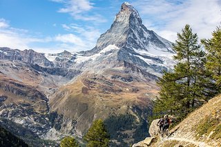 Das berühmte Matterhorn wird das gesamte Rennwochenende über den Teilnehmern thronen.