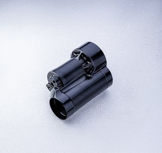 Der namensgebende Monocoque-Body spart Bauteile, O-Ringe und Montageschritte und sieht einfach verdammt schick aus.