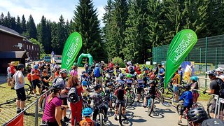 Fahrerbesprechung für die beiden U7-U9 Klassen.