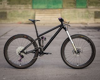 Nach weiteren Komfort-Anpassungen liegt es jetzt bei 15,6 kg Nach weiteren Komfort-Anpassungen liegt es jetzt bei 15,6 kg
