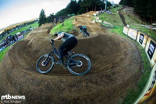 Den Winter verbringt der Tscheche Jakub Vencl oftmals in La Poma, wo er unter anderem auch auf dem Speed n Style Kurs trainieren kann