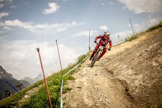 Aaron fährt vor …