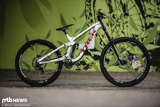 In Maribor konnte Loris Vergier auf einem brandneuen und knallgrünen Trek Session gewinnen