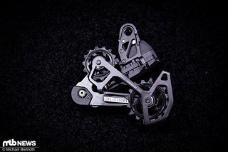 SRAM S-Series transmission-16