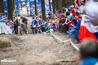 Schurter vor Kulhavy und Cink. Absalon kämpft um den Anschluss.