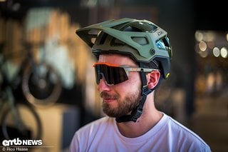 Der Cube Strover ist ein neuer Trail- und Enduro-Helm, bei dem nicht an Features gespart wurde.