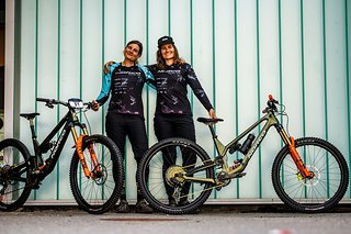 Zusammen sind wir stark! Trainingspartner, Reise- und Bikebegleitung, die immer zur Stelle ist. Ein wichtiger Faktor unseres Erfolgs.