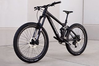 Das Turner RFX v4.0 kommt mit 12,5 Kilo Gesamtgewicht daher Das Turner RFX v4.0 kommt mit 12,5 Kilo Gesamtgewicht daher