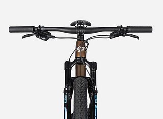 Die Geometrie fällt für ein XC-Hardtail recht gewöhnlich aus. Die Geometrie fällt für ein XC-Hardtail recht gewöhnlich aus.