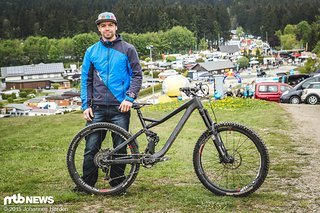 Marcus Pudenz von Conway mit dem We Make Enduro-Bike