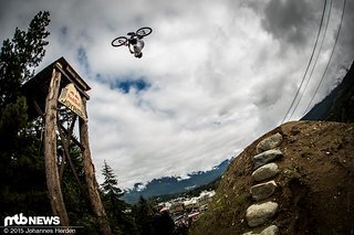 Dicker Flip von Mehdi Gani vom Startturm