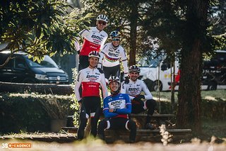 Die Equipe des französischen Doppelolympiasiegers Julien Absalon ist gespickt mit Weltklasse-Athleten sowie der amtierenden XC-Weltmeisterin
