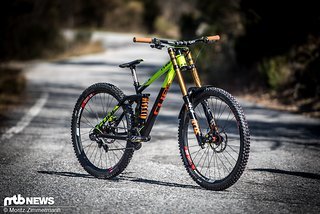 Auf diesem Bike konnte sich Max letztes Jahr die Bronze-Medaille bei der Downhill-Weltmeisterschaft in Cairns in der Junioren-Kategorie sichern