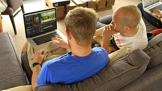 Von der ersten Idee bis zur Farbkorrektur: Im Workshop wird der komplette Produktions-Prozess behandelt. Von der ersten Idee bis zur Farbkorrektur: Im Workshop wird der komplette Produktions-Prozess behandelt.