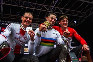Slawomir Lukasik (2), Richie Rude (1), Elliot Jamieson (3)