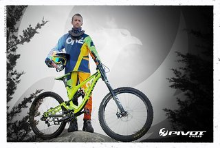 Aaron Chase wechselt zu Pivot Cycles Aaron Chase wechselt zu Pivot Cycles