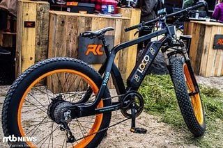 An der Rahmenform dieses Bikes von Vtuvia Electric kamen wir nicht vorbei