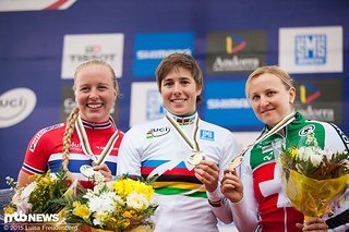 Die glücklichen Damen: Ingrid Boe Jacobsen, Linda Indergand und Kathrin Stirnemann (von links).