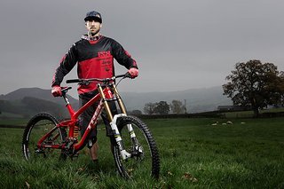 Gee Atherton mit dem Trek Session Gee Atherton mit dem Trek Session