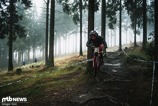 Henri Kiefer machten die glitschigen Wurzeln wenig aus