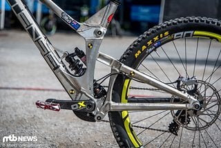 Neben Jack Moir ist aktuell auch dessen Teamkollege Dean Lucas auf einem Intense 29er-Prototyp unterwegs